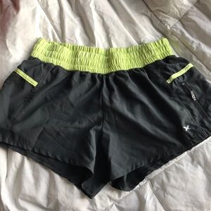 Xersion Lightweight shorts